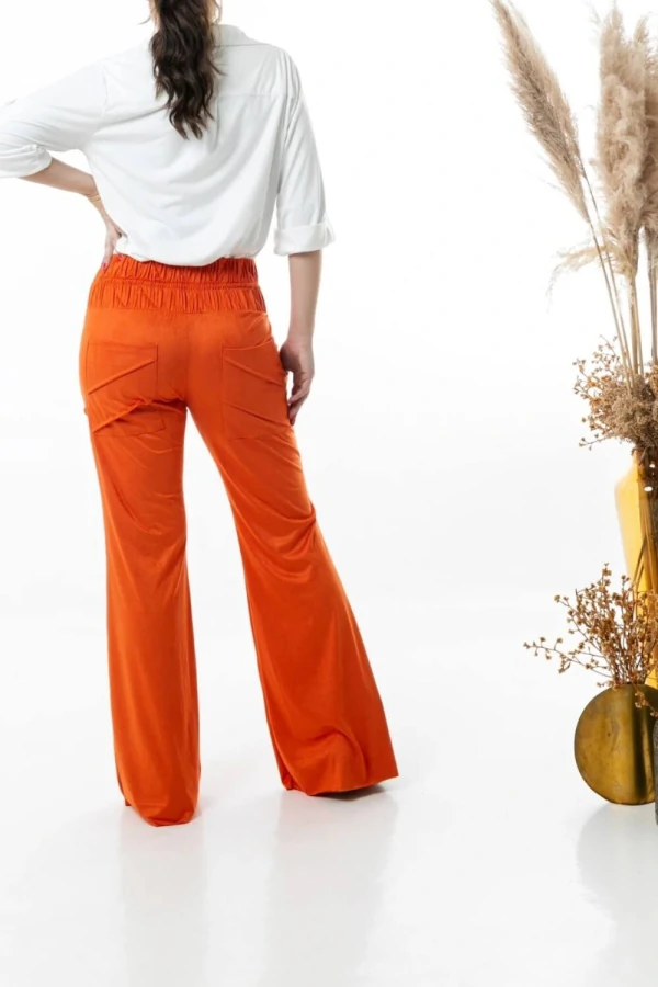 Calça Flare Bergamo Suede