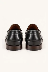 Loafer Heritage Club - Couro Liso Preto