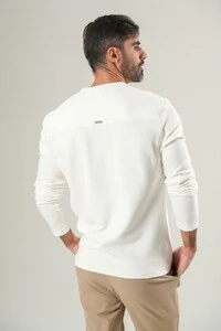Henley Gold Manga Comprida - Linha Essential