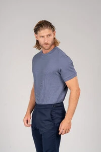 Camiseta Rich Textura Gola Média - Linha Rich
