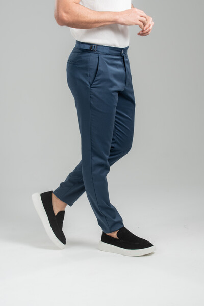 Foto Calça Blaine Alfaiataria Com Ajuste Lateral - Linha Rich