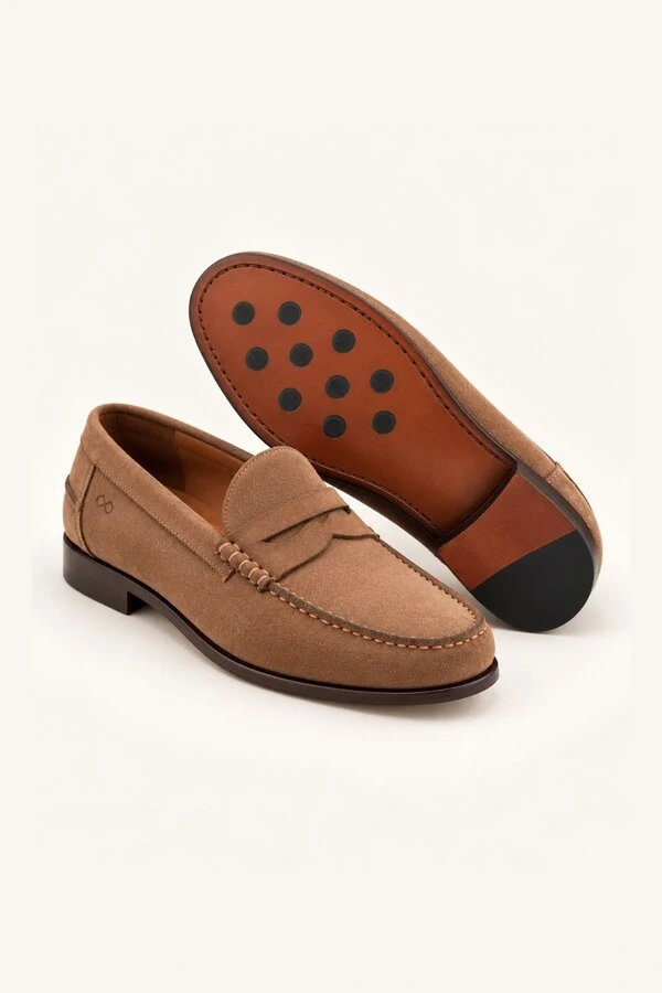 Loafer Heritage Club Camurça Marrom