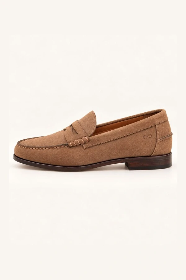 Loafer Heritage Club Camurça Marrom