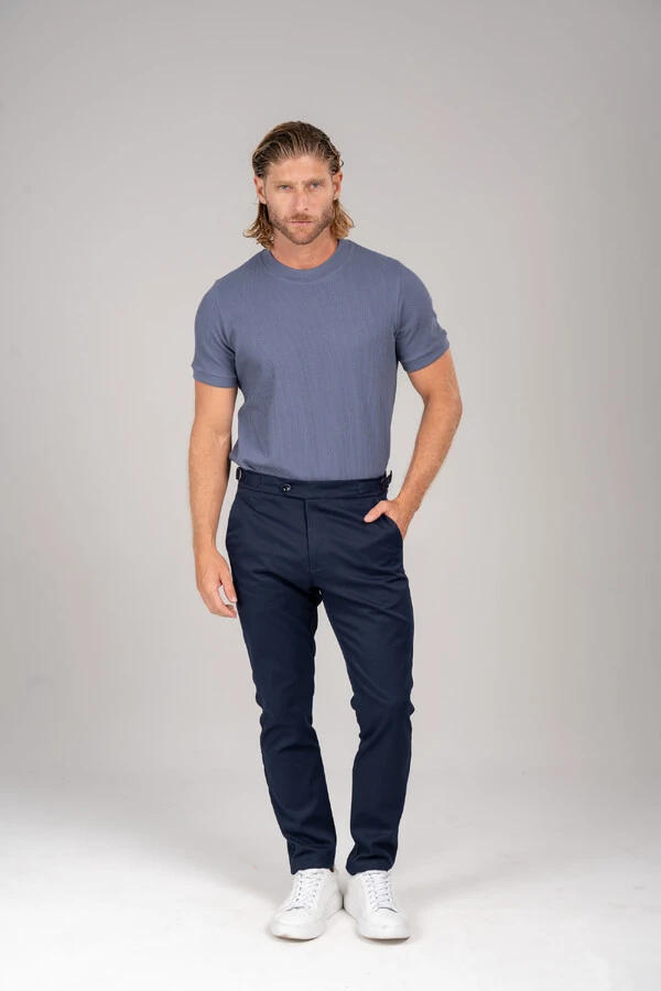 Camiseta Rich Textura Gola Média - Linha Rich