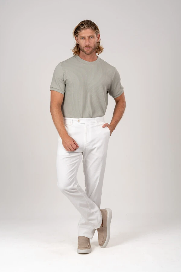 Camiseta Rich Textura Gola Média - Linha Rich