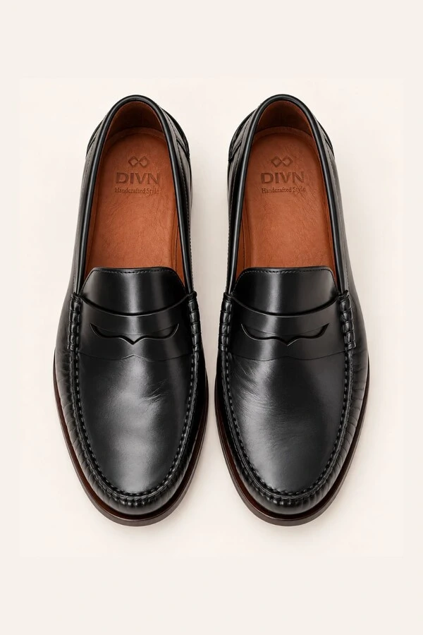Loafer Heritage Club - Couro Liso Preto