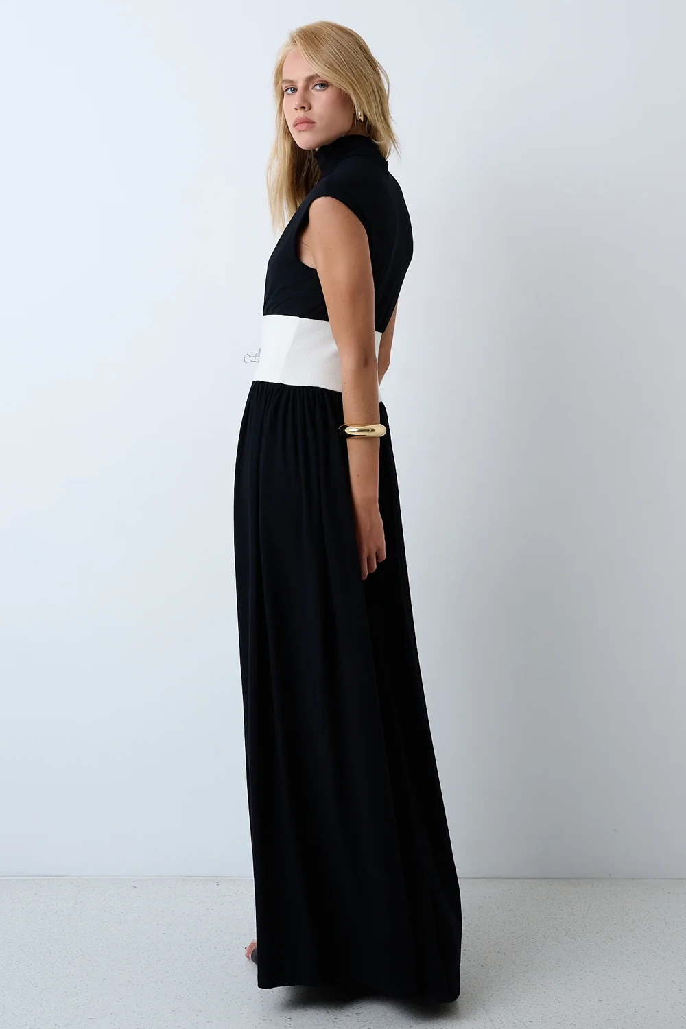 FotoVestido Longo Bicolor Kronne