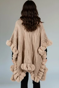 Poncho Capa Lã com Pêlo