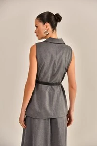 Colete Amanda Alfaiataria