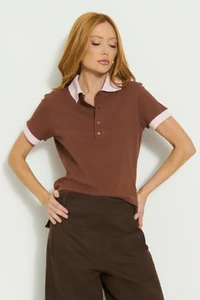 Camisa Polo com Bordado Marrom