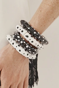 Pulseira Quadrada Poá Preto com Branco