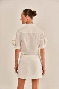 Camisa Vera Tricoline com Bordado