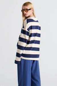 Blusa Oversized Gola Polo
