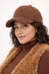 Boné Teddy Marrom