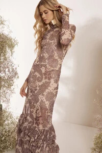 Vestido Tule Cashmere Babados