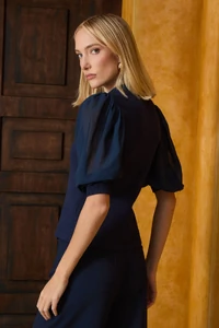 Blusa Manga Botões Decote