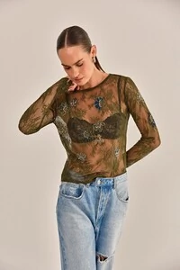 Blusa Cassia Renda e Bordado