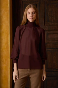 Blusa Gola Alta Mix Tecidos