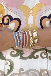 Pulseira Couro Rosa Cristais