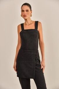 Blusa Zelda Alfaiataria Risca de Giz