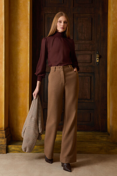 FotoBlusa Gola Alta Mix Tecidos