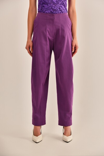 FotoCalça Ully Alfaiataria de Algodão