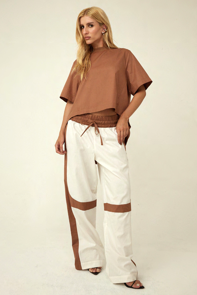 Foto Calça Recortes Bicolor