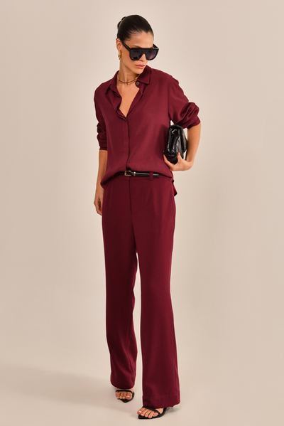 FotoCalça Yolanda Alfaiataria Vinho