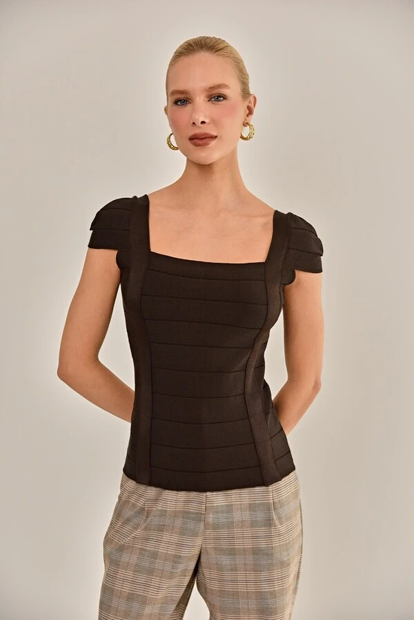 Blusa Dom Tricô Café