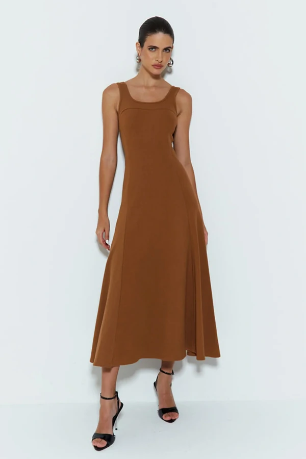 Vestido Midi com Recorte Busto e Saia Ampla