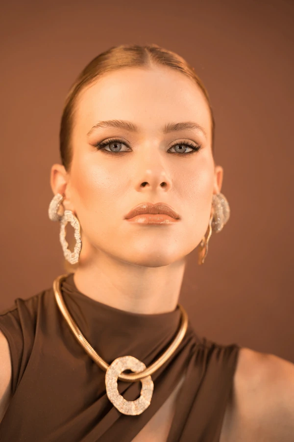 Maxi Brinco Shine Dourado