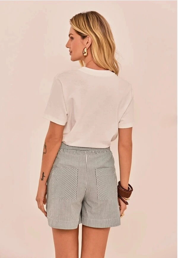 Short Pitaya Tricoline com Bordado