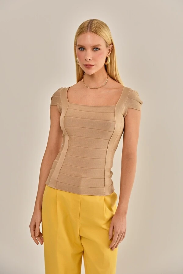 Blusa Dom Tricô Kakhi