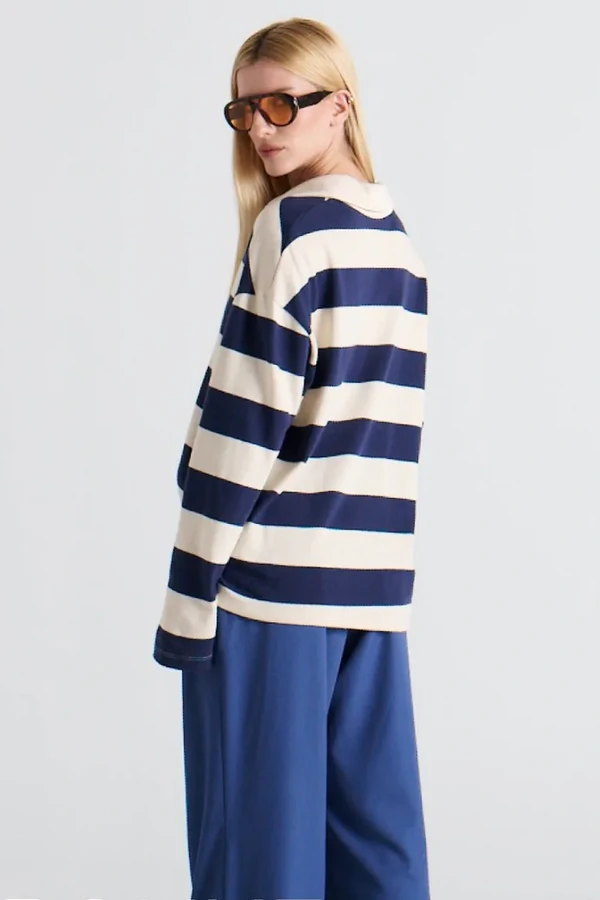 Blusa Oversized Gola Polo