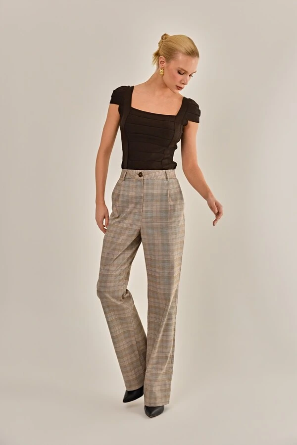 Blusa Dom Tricô Café