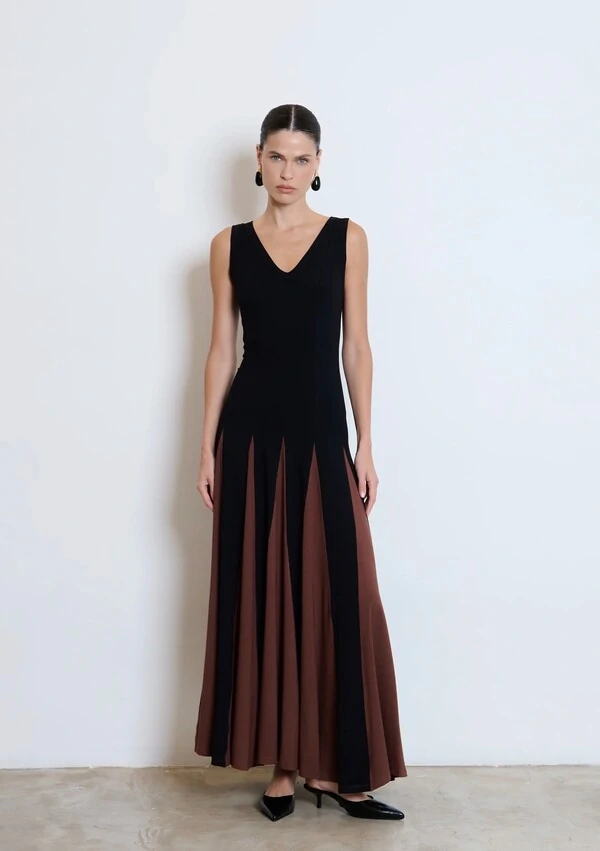 Vestido Longo Nesgas