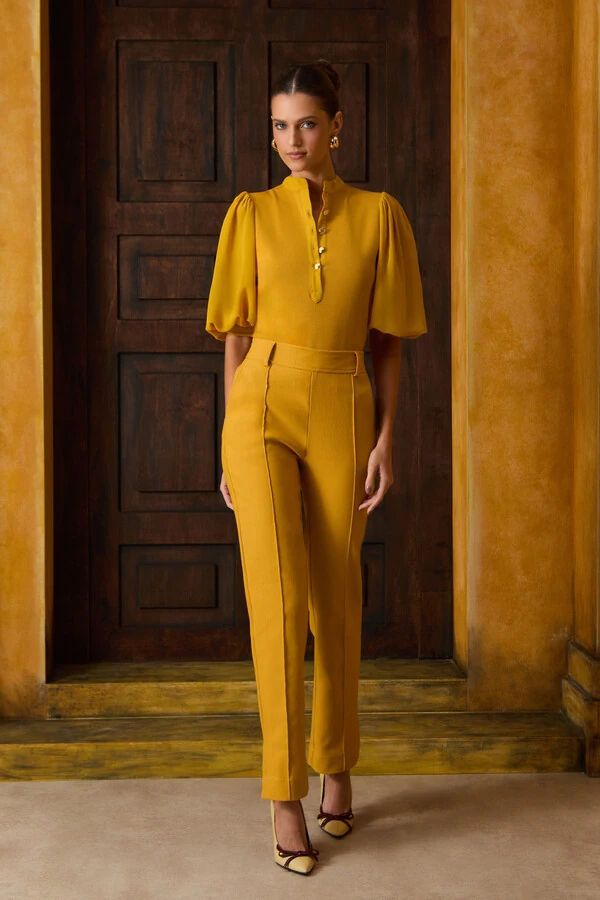 Blusa Manga Botões Decote