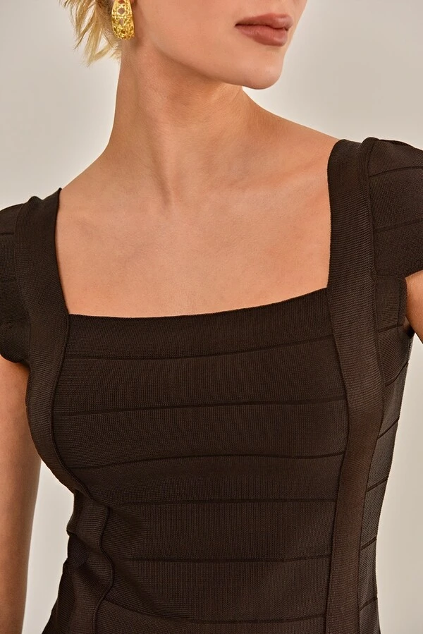 Blusa Dom Tricô Café