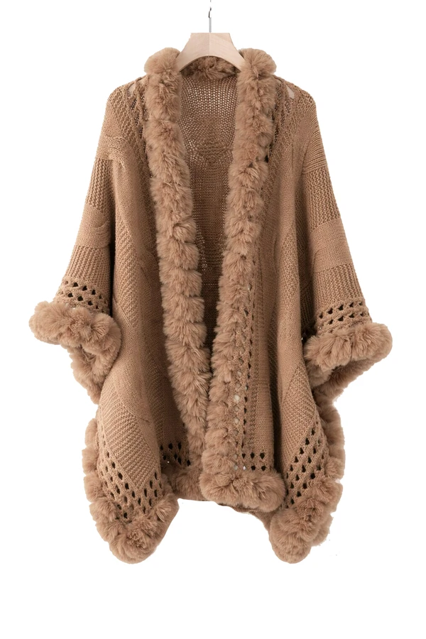 Poncho Capa Lã com Pêlo