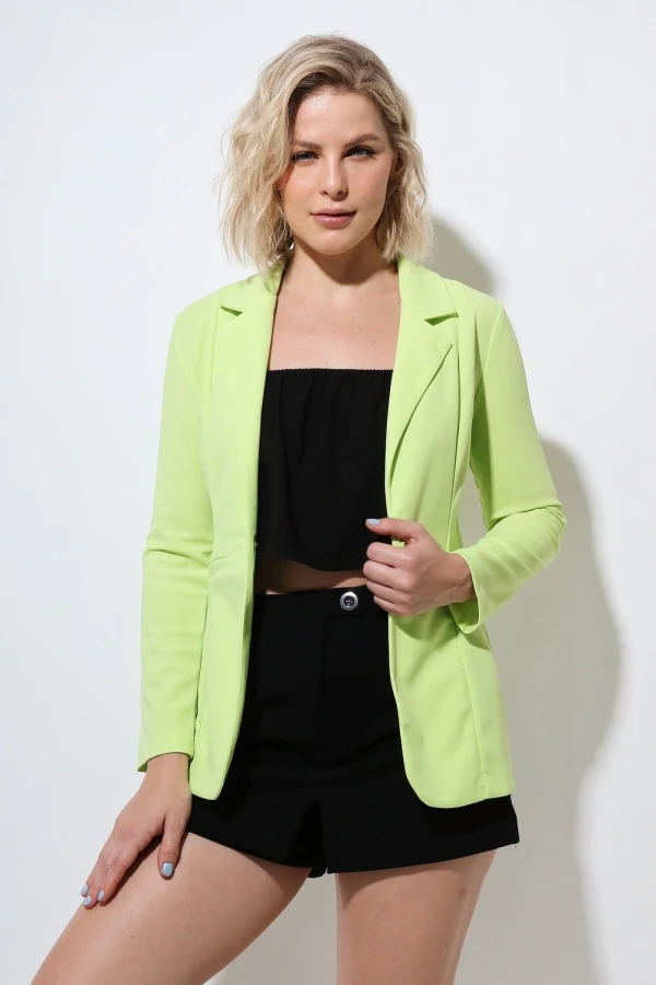 Blazer Kym Promo