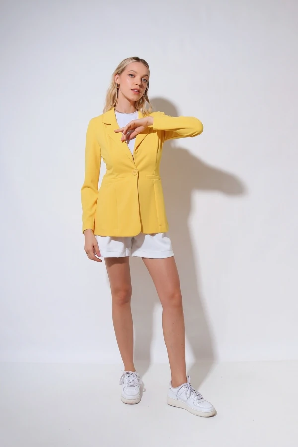 Blazer Kym Promo