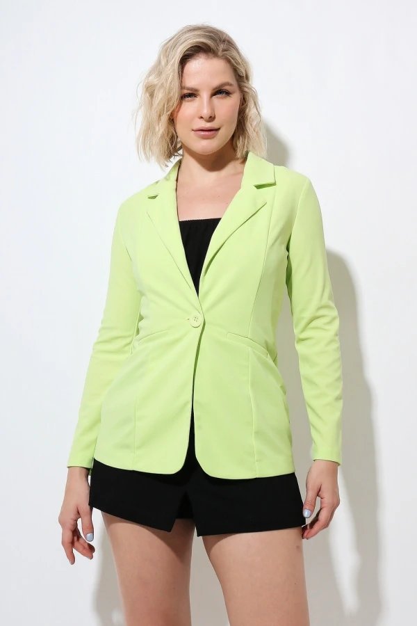 Blazer Kym Promo