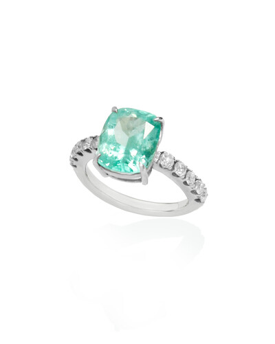Foto Anel Esmeralda e Diamante | Ouro Branco 18k
