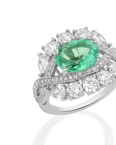 FotoAnel Esmeralda e Diamante | Ouro Branco 18k