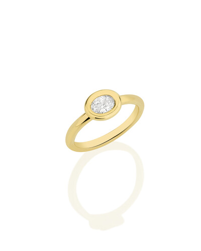 Foto Anel Diamante Oval Cravação Inglesa | Ouro Amarelo 18k