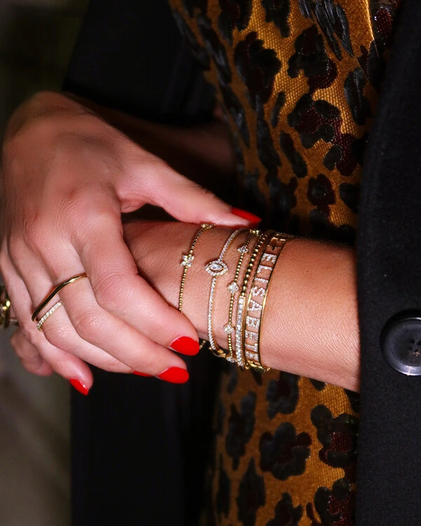 Pulseira Algema Trevo Diamante | Ouro Amarelo 18k