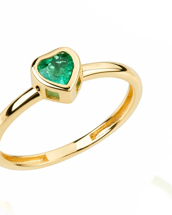 Anel Coração Esmeralda | Ouro Amarelo 18k