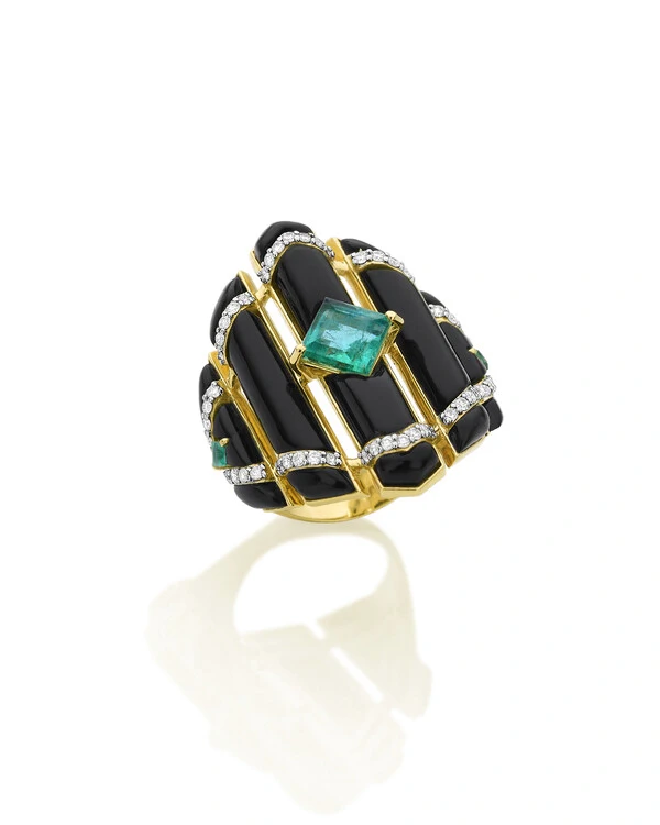 Anel Onix, Esmeralda e Diamante | Ouro Amarelo 18k
