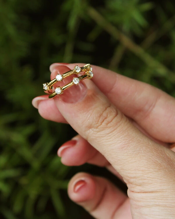 Anel Quatro Diamantes | Ouro Amarelo 18K