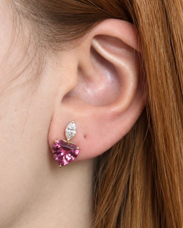 Brinco Rubelita e Diamante | Ouro Amarelo 18k
